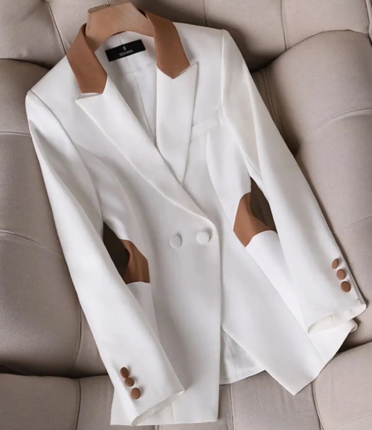 HIGH QUALITY 2023 Autumn Fashion Designer Suit Jackets Women's Contrast Color Block Slim Fitting Blazer
HIGH QUALITY 2023 Autumn Fashion Designer Suit Jackets Women's Contrast Color Block Slim Fitting Blazer