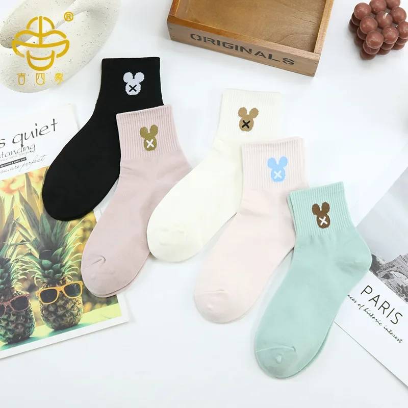 Korean women socks cute cartoon embroidery mouse socks fashion interesting happy novel autumn and winter women socks
Korean women socks cute cartoon embroidery mouse socks fashion interesting happy novel autumn and winter women socks