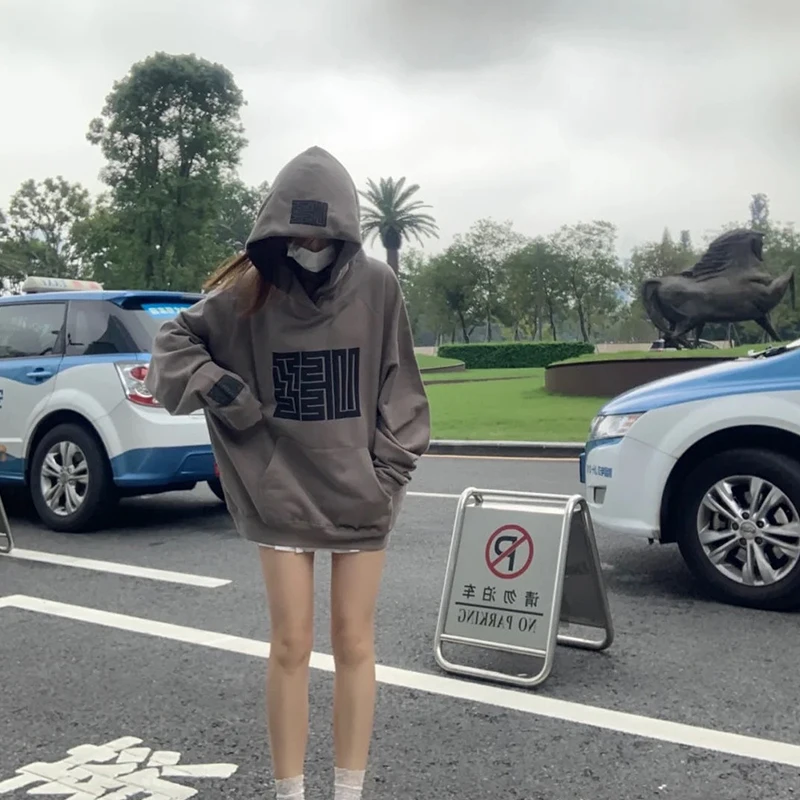 Женская толстовка с капюшоном, в готическом стиле
Женская толстовка с капюшоном, в готическом стиле