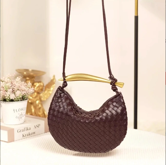 

Style Braid Casual Totes Chic Streetwear Solid Knitted Handbag Fashion Women Shoulder Bags Messenger Bag