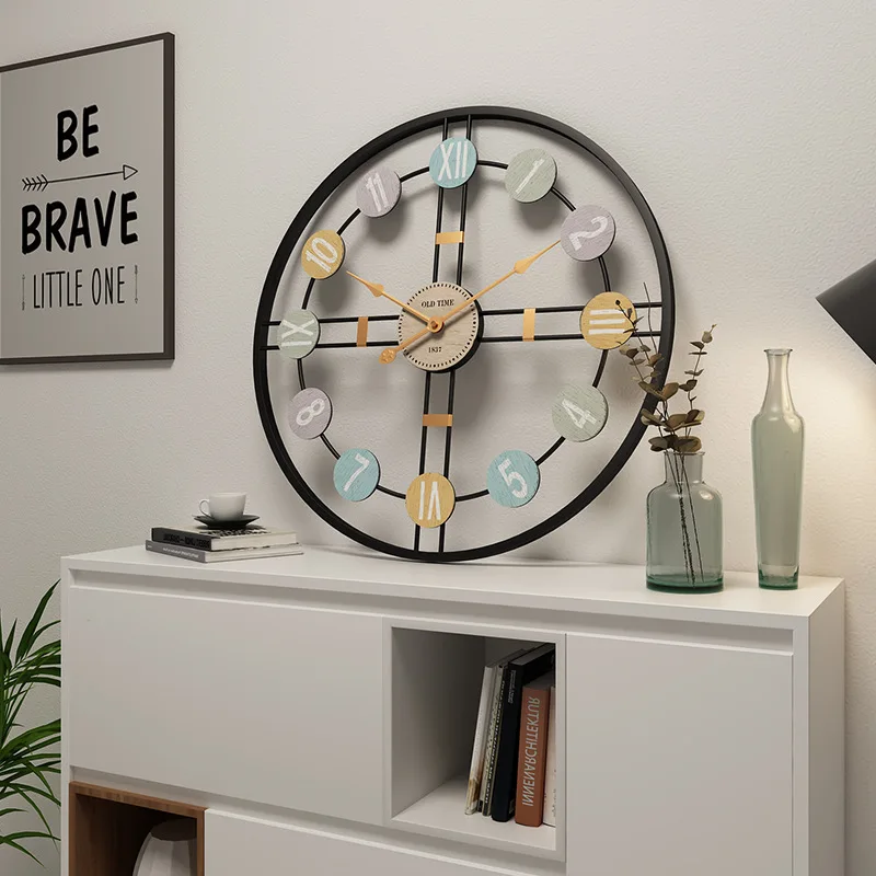 

Europe and the United States silent simple clock modern simple craft iron clock living room decoration creative wall clock