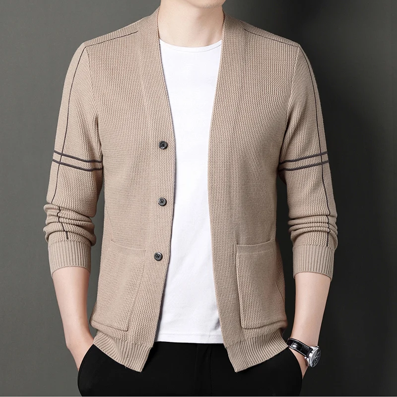 2023 New Cardigan Solid Color Line Simple and Comfortable Men's Knitted Cardigan Single Breasted
2023 New Cardigan Solid Color Line Simple and Comfortable Men's Knitted Cardigan Single Breasted