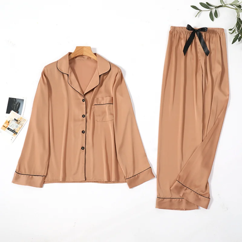 2022 new style solid sleepwear luxury silk women longsleeve satin fabric pajamas pyjamas homewear
2022 new style solid sleepwear luxury silk women longsleeve satin fabric pajamas pyjamas homewear