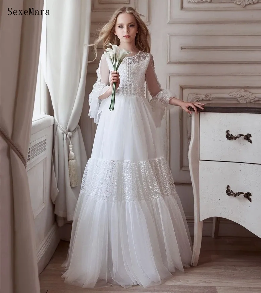 Romantic White Long Sleeves Flower Girl Dresses Vestidos Elegant Princess Floor Length First Communion Dress Special Event
Romantic White Long Sleeves Flower Girl Dresses Vestidos Elegant Princess Floor Length First Communion Dress Special Event