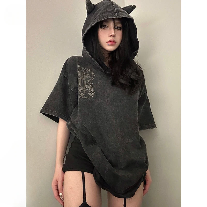 American fashion retro summer tops unisex style washed old short-sleeved men and women ins trendy loose couple high street tops
American fashion retro summer tops unisex style washed old short-sleeved men and women ins trendy loose couple high street tops