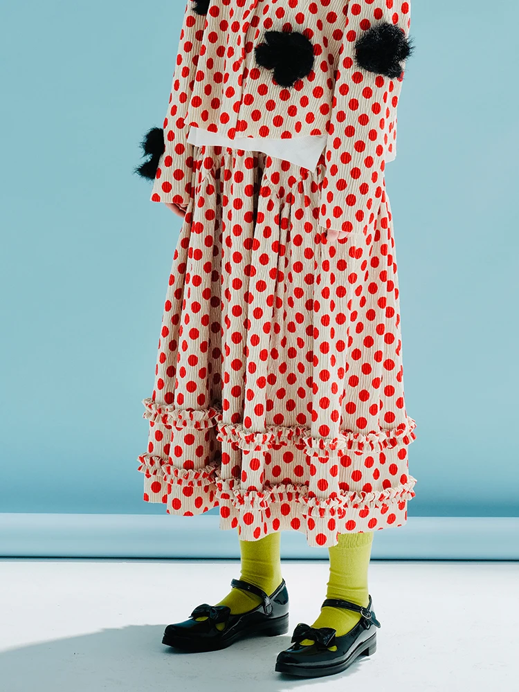IMAKOKONI original design elastic waist red polka dot lace patchwork elastic waist pleated skirt 233997
IMAKOKONI original design elastic waist red polka dot lace patchwork elastic waist pleated skirt 233997