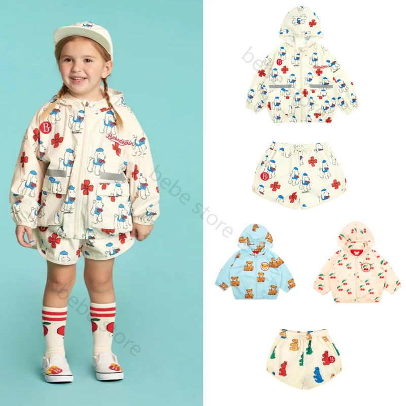 Bebe Store Bebe Store 베베 BeBe brand Spring and Autumn clothes for boys and girls pure cotton sport coat, trench coat
Bebe Store Bebe Store 베베 BeBe brand Spring and Autumn clothes for boys and girls pure cotton sport coat, trench coat