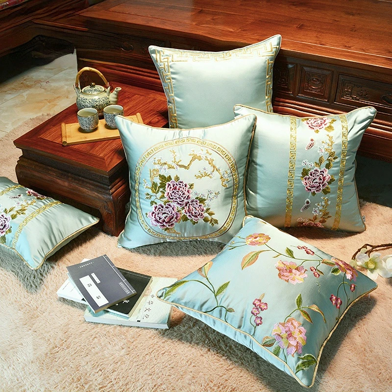 New Chinese Sofa Cushion Embroidered Silk Pillow Cover Disassembly and Washing Living Room Outside Pillow Covers
New Chinese Sofa Cushion Embroidered Silk Pillow Cover Disassembly and Washing Living Room Outside Pillow Covers