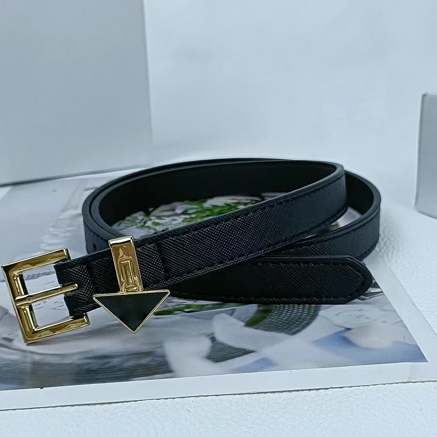 2023 Women Brand Luxury Belts 2.0cm Triangle Pendant Belt Letter Belt Casual Fashion Paired with Jeans Skirt
2023 Women Brand Luxury Belts 2.0cm Triangle Pendant Belt Letter Belt Casual Fashion Paired with Jeans Skirt
