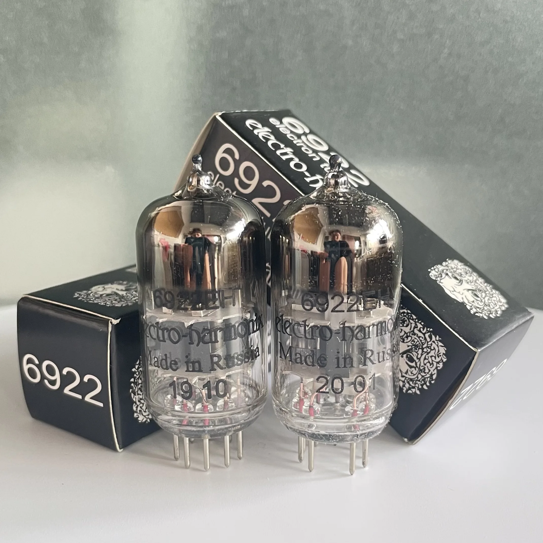 Русская электрогармония 6922 6922EH, вакуумная трубка, замена 6N11 ECC88 E88CC для винтажной фотолампы
Русская электрогармония 6922 6922EH, вакуумная трубка, замена 6N11 ECC88 E88CC для винтажной фотолампы