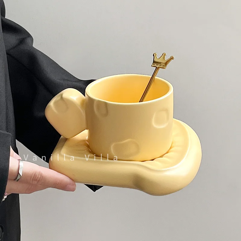 

Art Personalised Coffee Cup Handle Novelty Chinese Ceramic Tea Cup Luxury Travel Kubki Do Kawy I Herbaty Tea Accessories