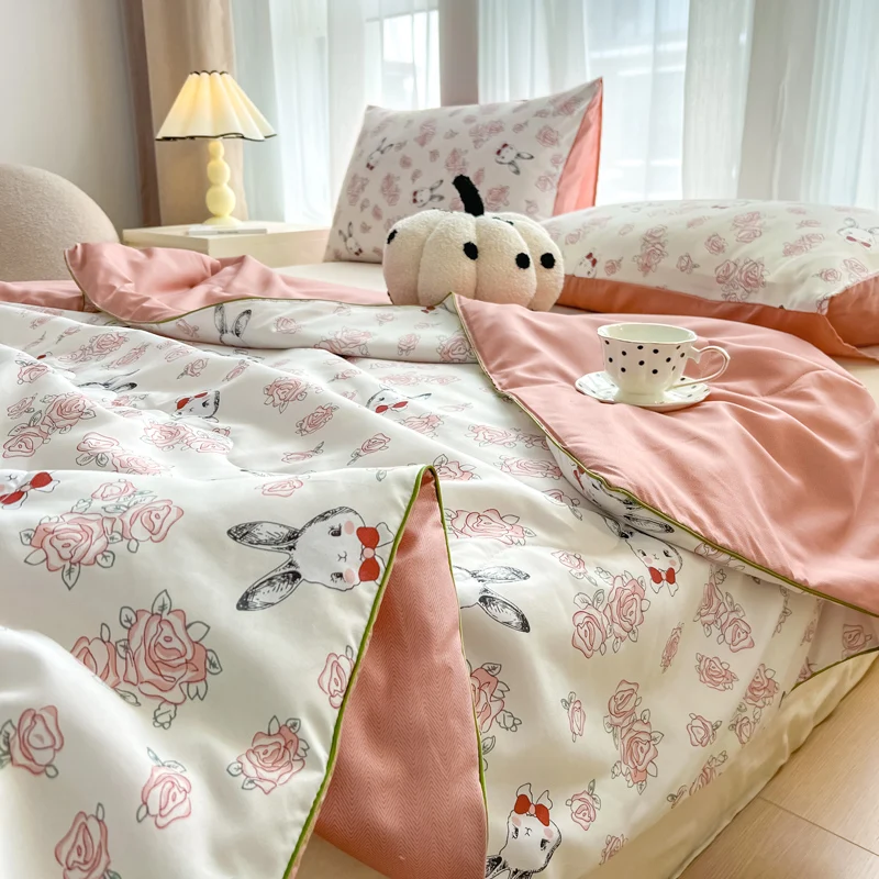 Summer Quilt Floral Style Duvets Single/Queen Size Comforter Thin Duvets Skin-friendly Bedspread edredones (No Pillowcase) Summer Quilt Floral Style Duvets Single/Queen Size Comforter Thin Duvets Skin-friendly Bedspread edredones (No Pillowcase)