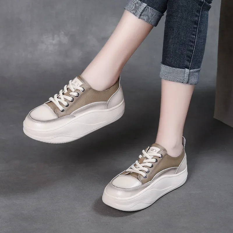 Krasovki 4CM Skate Board Soft Flats Ladies Shoes Genuine Leather Chunky Sneaker Spring Breathable Ethnic Vulcanize Loafers Women
Krasovki 4CM Skate Board Soft Flats Ladies Shoes Genuine Leather Chunky Sneaker Spring Breathable Ethnic Vulcanize Loafers Women
