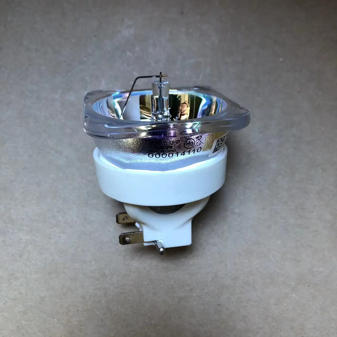 AWO Replacement Original Projector Lamp 5811118436-SVV for BENQ Vivitek D966HD, D967-WT, and D968U Projectors
AWO Replacement Original Projector Lamp 5811118436-SVV for BENQ Vivitek D966HD, D967-WT, and D968U Projectors