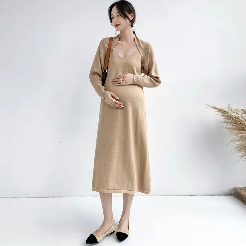 Maternity Autumn Suspender Dresses Suit 2022 Winter Simple Elegant Korean Style New Solid Color Versatile Pregnancy Clothes
Maternity Autumn Suspender Dresses Suit 2022 Winter Simple Elegant Korean Style New Solid Color Versatile Pregnancy Clothes