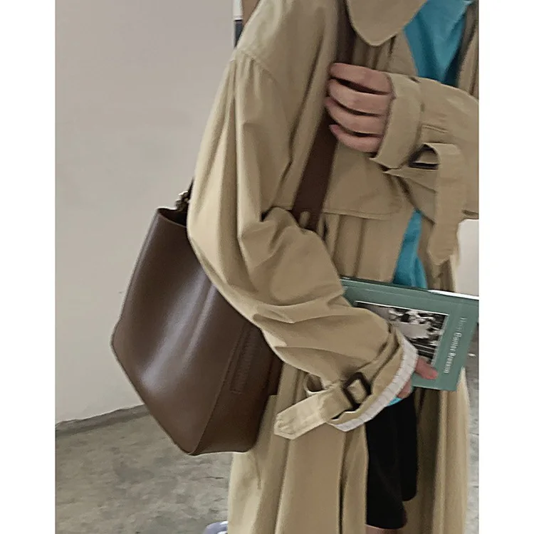 

Large Capacity Bag for Women 2023 New Fashion Retro Bucket Bag for Small People Underarm Bag Versatile Crossbody Bag