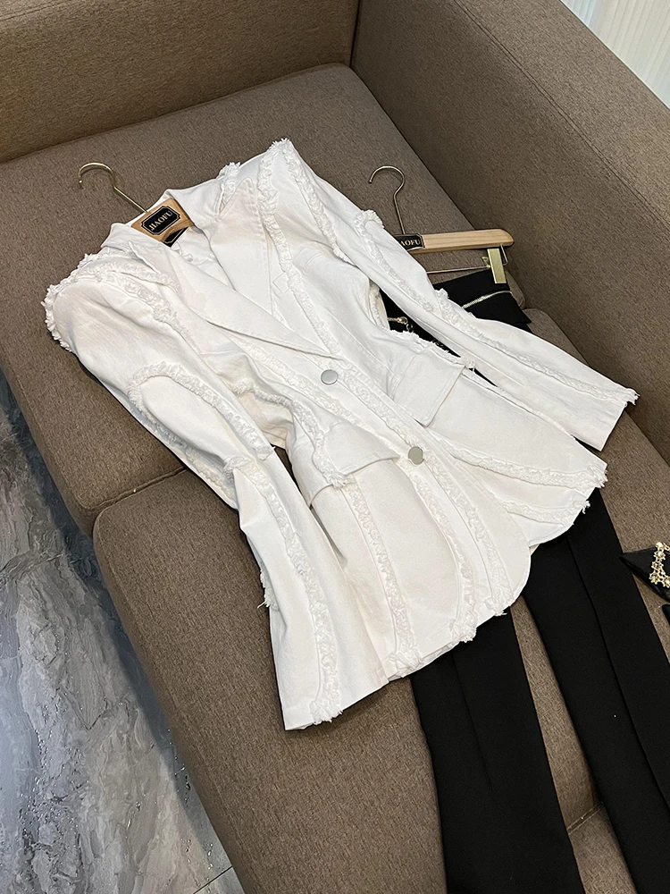 2023 New Designed Rough Edge Lady Office Formal Wear Long Sleeve Two Buttons Women Solid Slim Fitted Blazer
2023 New Designed Rough Edge Lady Office Formal Wear Long Sleeve Two Buttons Women Solid Slim Fitted Blazer