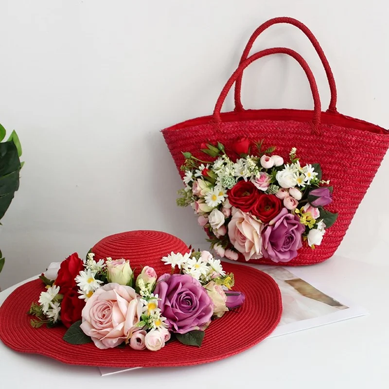 

Red Rattan Flower Beach Bag Women Fashion Straw Summer Tote Multicolor Artificial Rose Lily Attached Handbag Hat Suit Vacation
