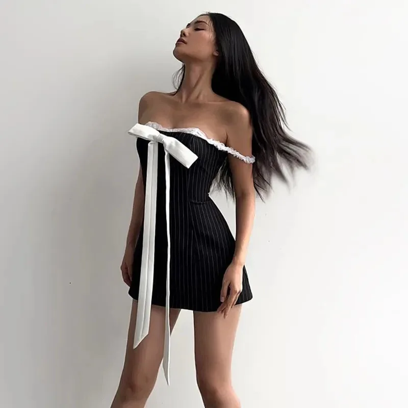 Sexy Off Shoulder Stripe Dress Women Korean Lace Bow Patchwork Mini Dress Ladies Elegant Slim Backless Party Club A Line Dress
Sexy Off Shoulder Stripe Dress Women Korean Lace Bow Patchwork Mini Dress Ladies Elegant Slim Backless Party Club A Line Dress