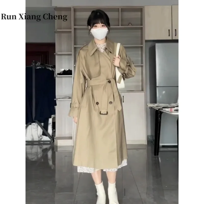 

RUN XIANG CHENG Windbreaker Mid Length 2023 Spring Autumn New British Style Versatile Double Breasted Women Coat Free Shipping