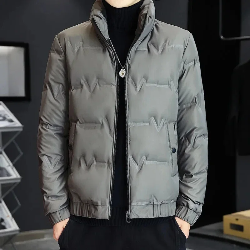 High Quality New Men's Winter Leisure Fashion Trend Down Jackets Hooded Warm Outdoor Clothes Mens Tops Hot Selling
High Quality New Men's Winter Leisure Fashion Trend Down Jackets Hooded Warm Outdoor Clothes Mens Tops Hot Selling