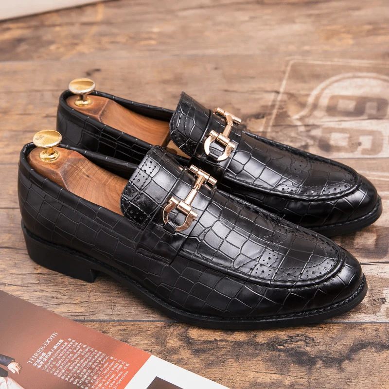 Spring cross-border plus-size British men's shoes Men's wedding shoes Business formal casual leather shoes trend men's shoes
Spring cross-border plus-size British men's shoes Men's wedding shoes Business formal casual leather shoes trend men's shoes