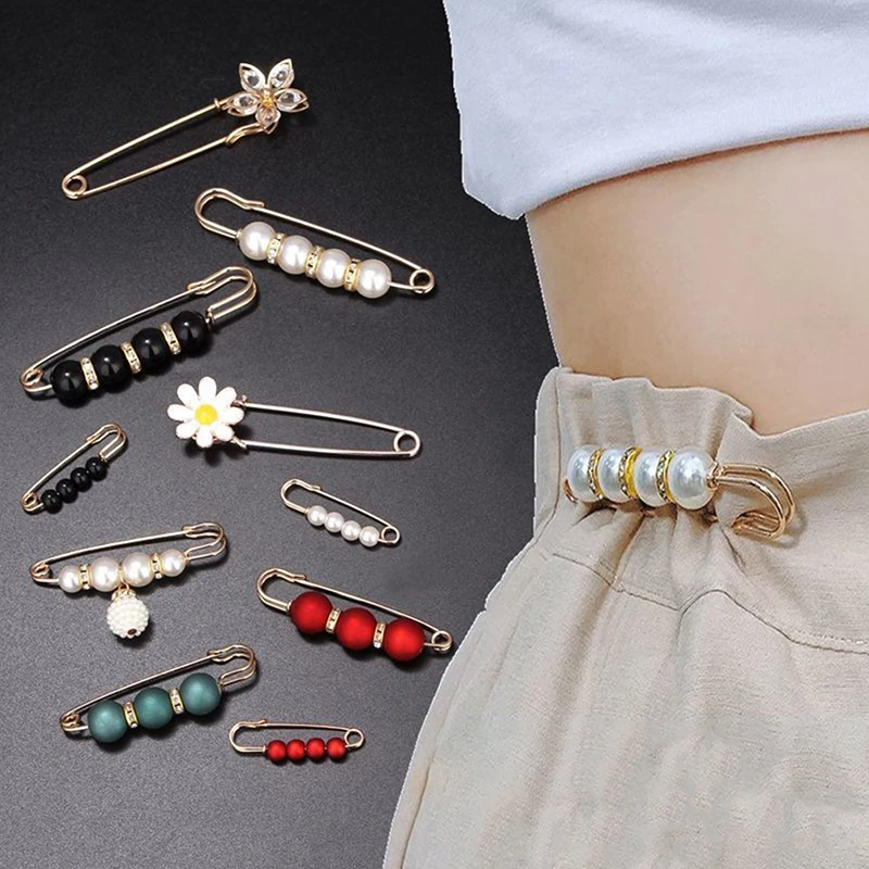 3 Pcs Women's Clothing Brooch Set Pearl Rhinestone Brooches for Women Lapel Pin Tightening Waist Pin Diy Accessories
3 Pcs Women's Clothing Brooch Set Pearl Rhinestone Brooches for Women Lapel Pin Tightening Waist Pin Diy Accessories