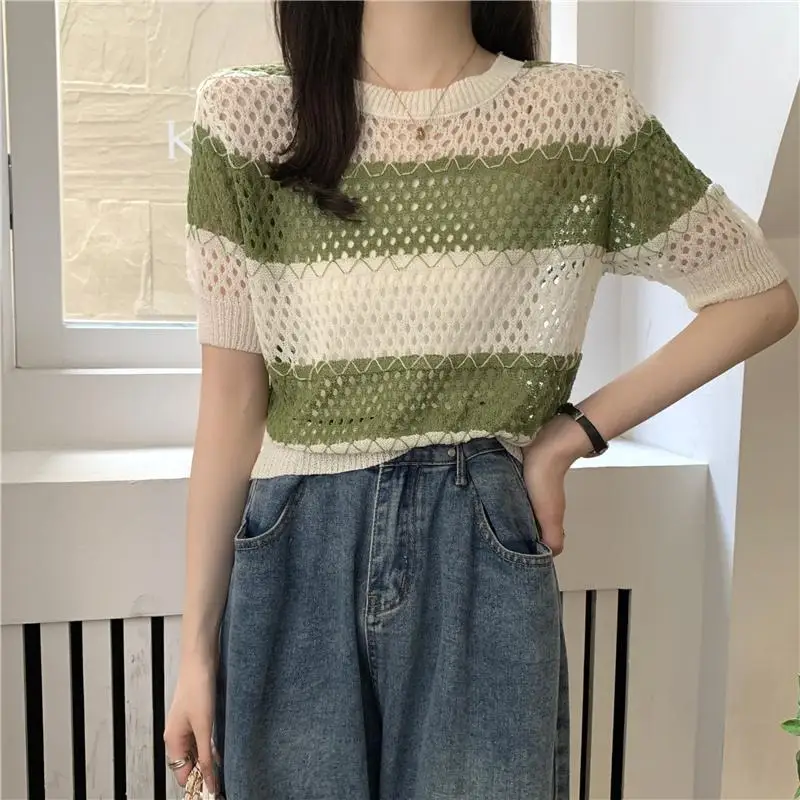 Yasuk Summer Casual Women's Loose Female Gentle Hollow Out Top Knitted Pullover Blouse Short Sleeve Sweater Stripes Bohemian
Yasuk Summer Casual Women's Loose Female Gentle Hollow Out Top Knitted Pullover Blouse Short Sleeve Sweater Stripes Bohemian