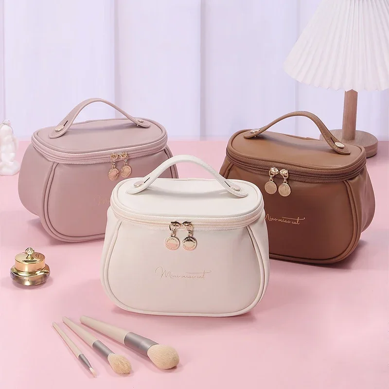 Convenient Practical Female Cosmetics Storage Bag Pu Waterproof Zipper Toiletries Organizers Pouch New Bathroom Wash Makeup Case
Convenient Practical Female Cosmetics Storage Bag Pu Waterproof Zipper Toiletries Organizers Pouch New Bathroom Wash Makeup Case