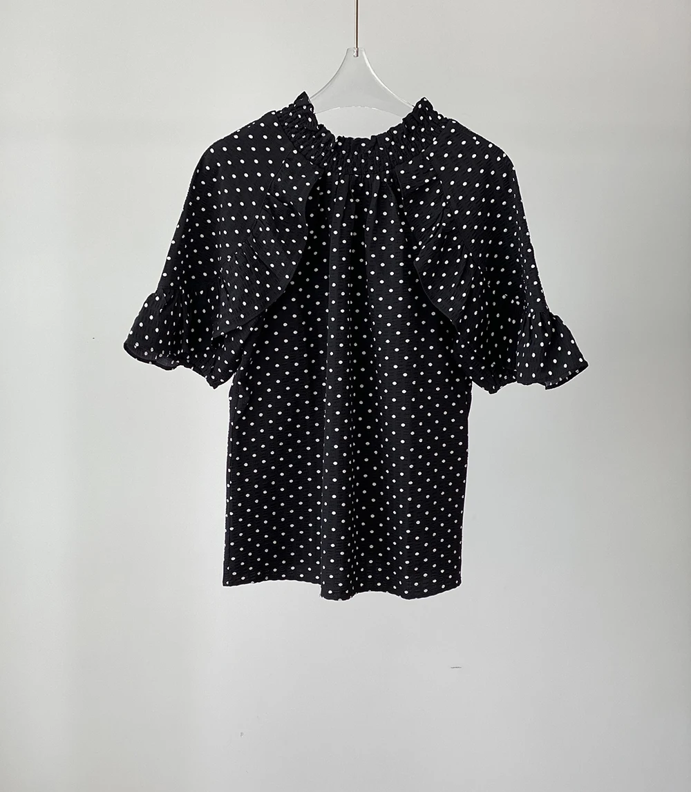 2022 women's blouses summer new retro wave point ruffle sleeve lace round neck short-sleeved shirt
2022 women's blouses summer new retro wave point ruffle sleeve lace round neck short-sleeved shirt