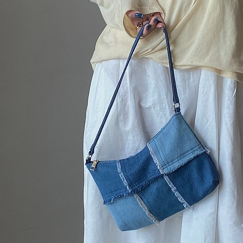 Vintage Denim Stitching Women Underarm Bag Fashion Ladies Contrast Color Small Shoulder Bags Retro Female Armpit Bag Handbags
Vintage Denim Stitching Women Underarm Bag Fashion Ladies Contrast Color Small Shoulder Bags Retro Female Armpit Bag Handbags