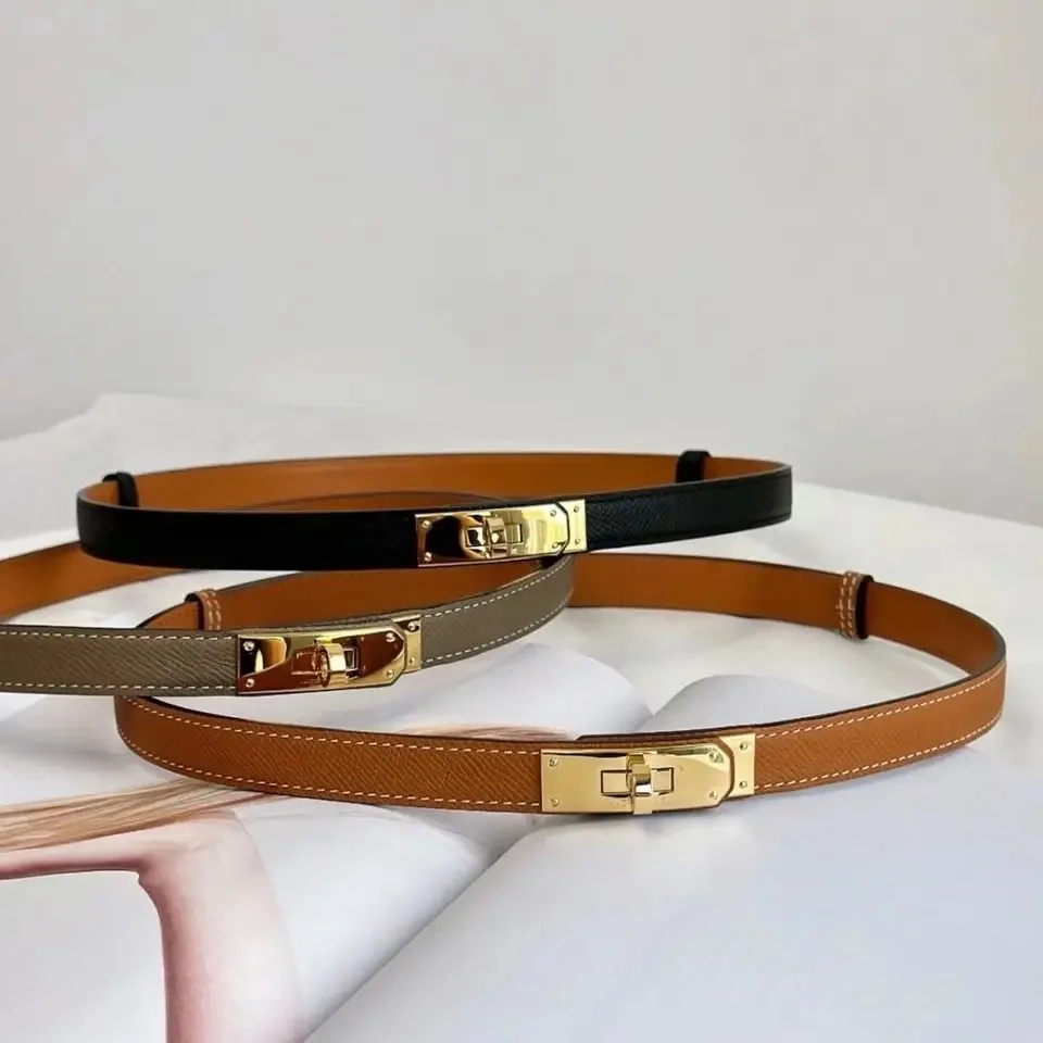 New Ladies Girls High Quality Leather 1.8cm Designered Women Belts Buckle Trench Waistband Belt for women party Dress Jean belt
New Ladies Girls High Quality Leather 1.8cm Designered Women Belts Buckle Trench Waistband Belt for women party Dress Jean belt