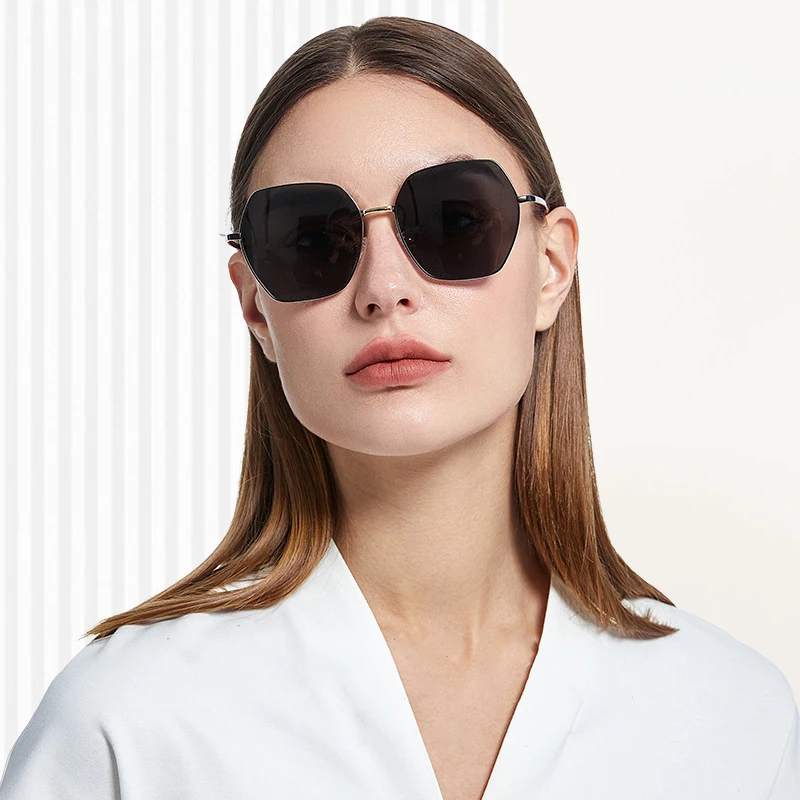 Women's Fashion Sunglasses Polarized UV400 Gradient Lens Retro Luxury Crystal Ladies Eyewear Bran Sun Glasses For Female S320
Women's Fashion Sunglasses Polarized UV400 Gradient Lens Retro Luxury Crystal Ladies Eyewear Bran Sun Glasses For Female S320