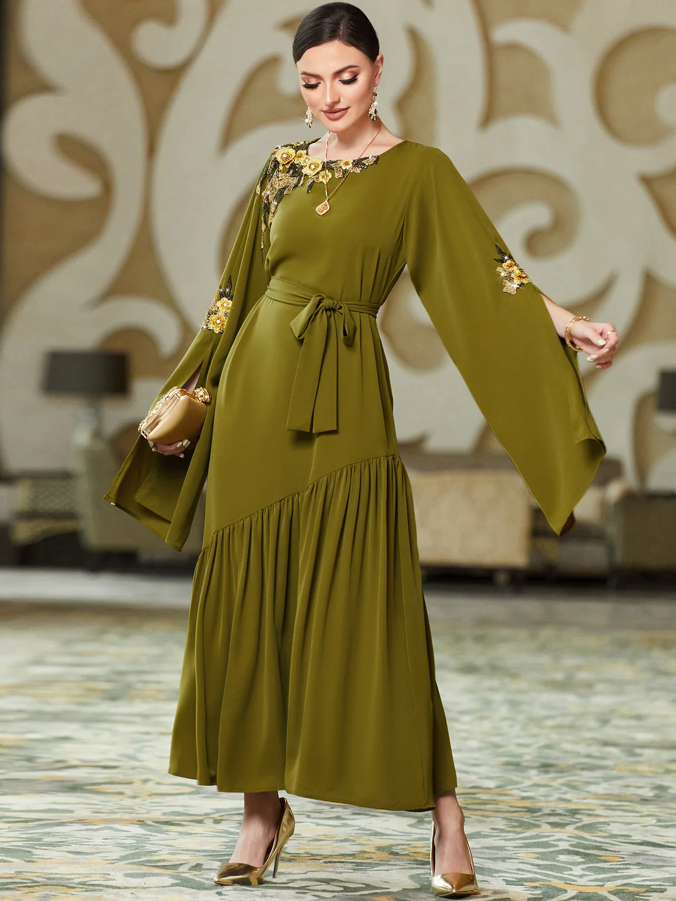 

Islamic Morocco New Muslim Fashion Army Green Middle Eastern Extra Long Sleeves Heavy Duty Embroidery Applique Dress Dubai Dress