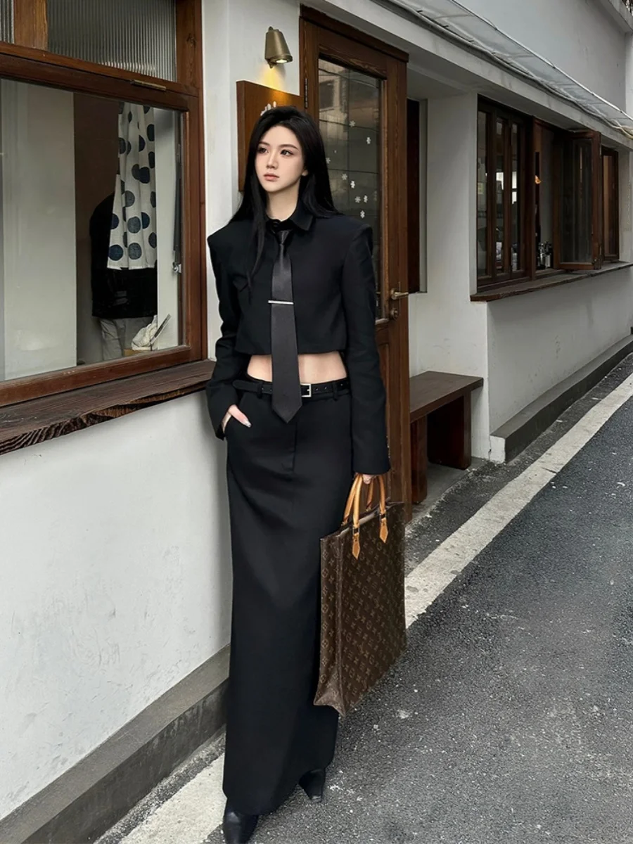 Noble Lady Style Suit Dress Spring and Autumn Women's Clothing Hepburn Hong Kong Style High-end Feeling Cool Dress Two-piece Set
Noble Lady Style Suit Dress Spring and Autumn Women's Clothing Hepburn Hong Kong Style High-end Feeling Cool Dress Two-piece Set