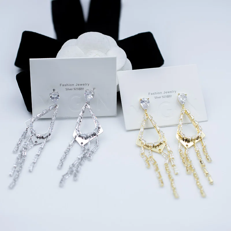 

Cubic Zircon Earrings 925 Bling Pave Setting Silver Plated Long Tassel Drop Bride Wedding Earrings For Women 2023 New