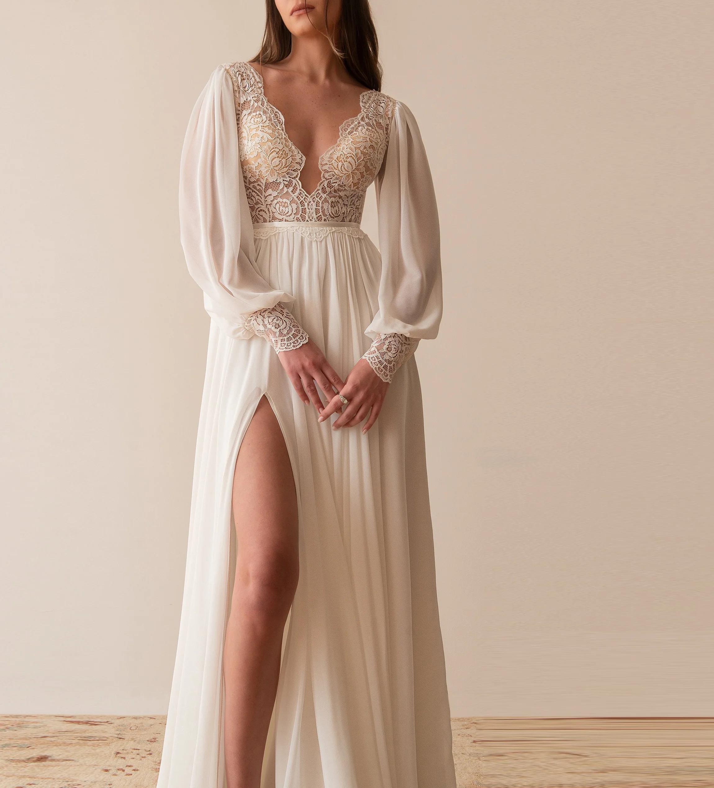 

KOYOUN Boho Elegant A-line Beach Wedding Dress Deep Plunging Neckline Sexy Gelinlik 2024 Lace Open Back Bridal Party Dress