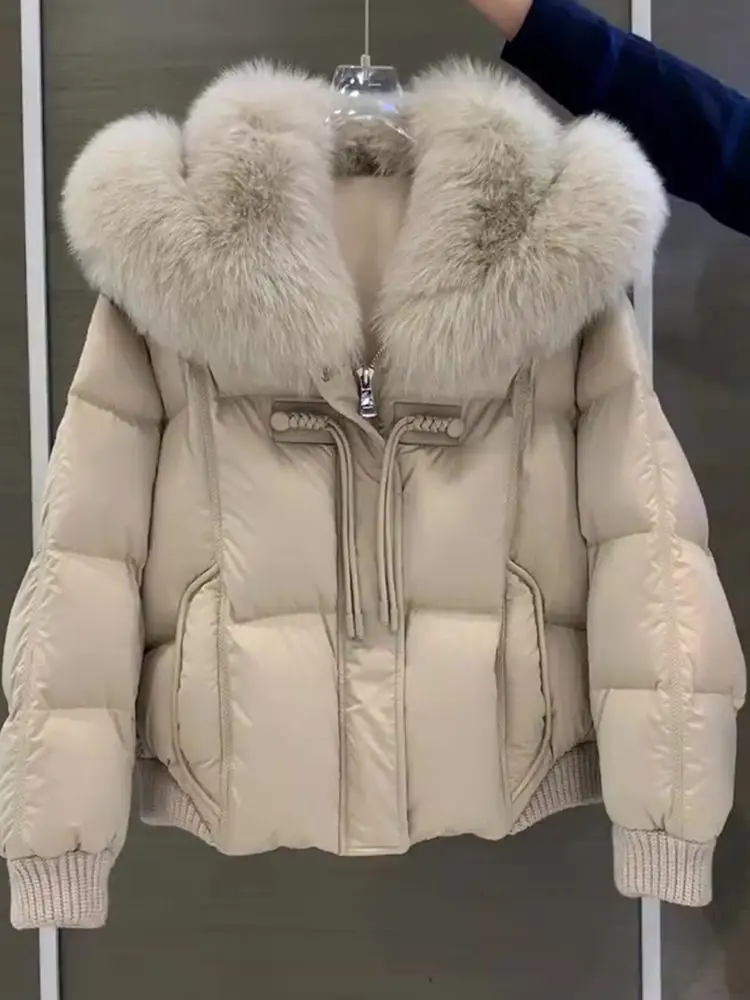 2023 New Fashion Winter Clothes Women High End Feeling Beige Plush Collar Warm Velvet Thickened Cotton Coat for Women's Jacket
2023 New Fashion Winter Clothes Women High End Feeling Beige Plush Collar Warm Velvet Thickened Cotton Coat for Women's Jacket