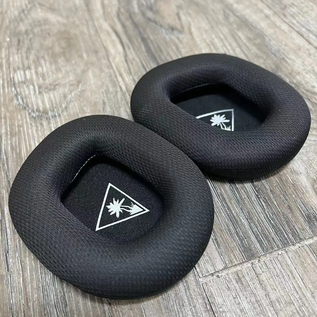 100% Original Ear pads For Turtle Beach Stealth 600 Gen 2 Headphones replacement mesh ear covers ear cushions 100% Original Ear pads For Turtle Beach Stealth 600 Gen 2 Headphones replacement mesh ear covers ear cushions