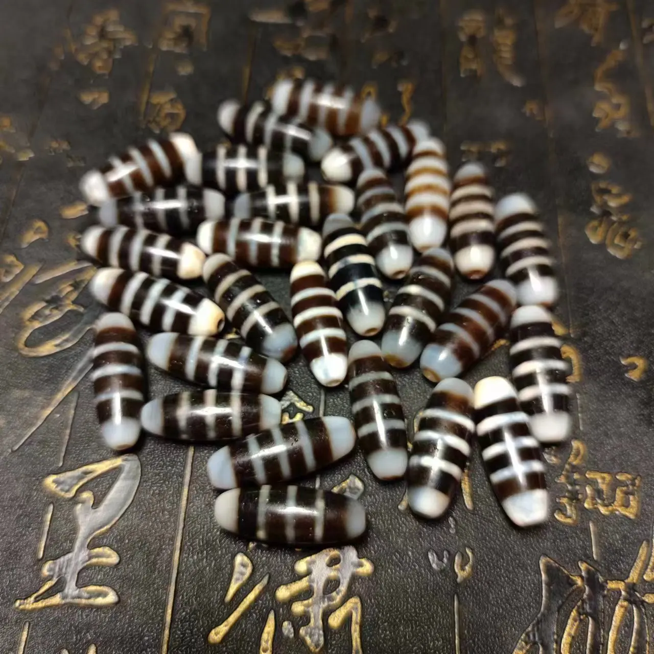 

10pcs/lots Natural Stone Strip Small Tibetan Dzi Beads 10mm*28mm Accessory for making Bracelet Necklace DIY Tibet Beads