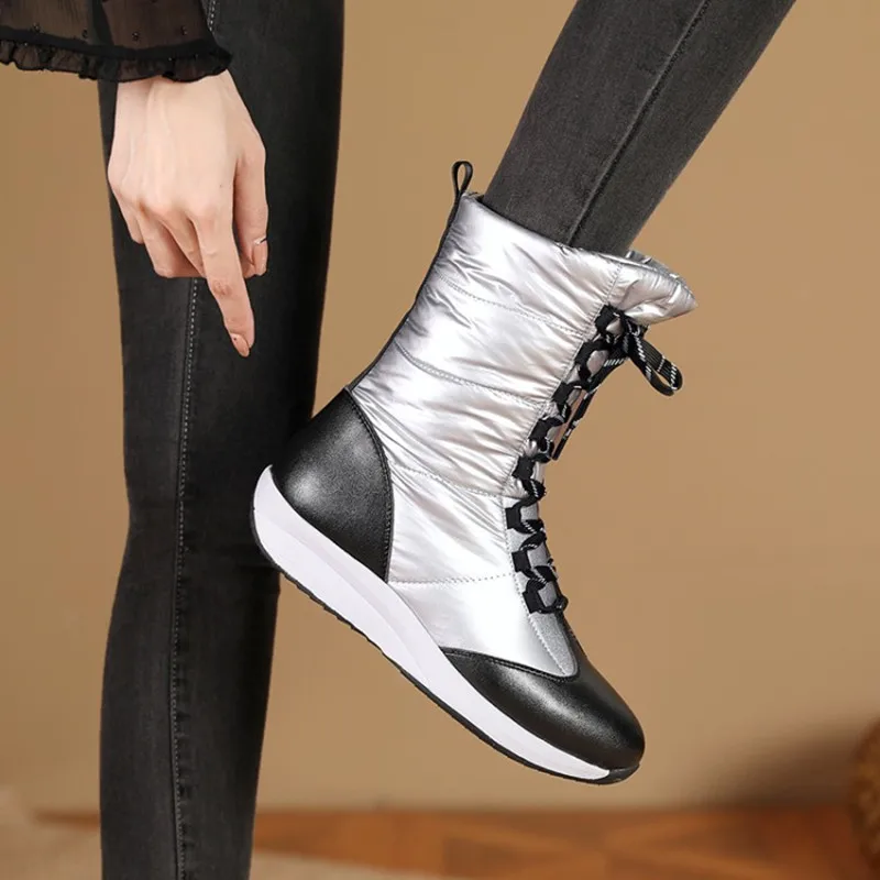 2022 New Leather Snow Boots Women's New Tarpaulin Women's Boots Winter Cotton Shoes Flat Winter Shoes Ankle Boots
2022 New Leather Snow Boots Women's New Tarpaulin Women's Boots Winter Cotton Shoes Flat Winter Shoes Ankle Boots