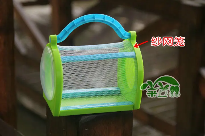 Пластиковая Детская клетка для захвата бабочек, насекомых, светлячков, крикета, Кузнечика, маленькая клетка для домашних животных, шелковые черви, Террариум-коробка, 15x11x12 см 
Пластиковая Детская клетка для захвата бабочек, насекомых, светлячков, крикета, Кузнечика, маленькая клетка для домашних животных, шелковые черви, Террариум-коробка, 15x11x12 см