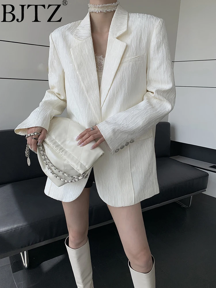 

BJTZ 2024 New Jacquard Loose Silhouette Blazers Top For Women Versatile Temperament Office Lady Loose Overcoat Female HL542