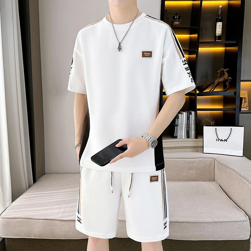 Футболка и шорты мужские повседневные, комплект из 2 предметов, модная одежда, уличная одежда, спортивные костюмы, лето 2023
Футболка и шорты мужские повседневные, комплект из 2 предметов, модная одежда, уличная одежда, спортивные костюмы, лето 2023