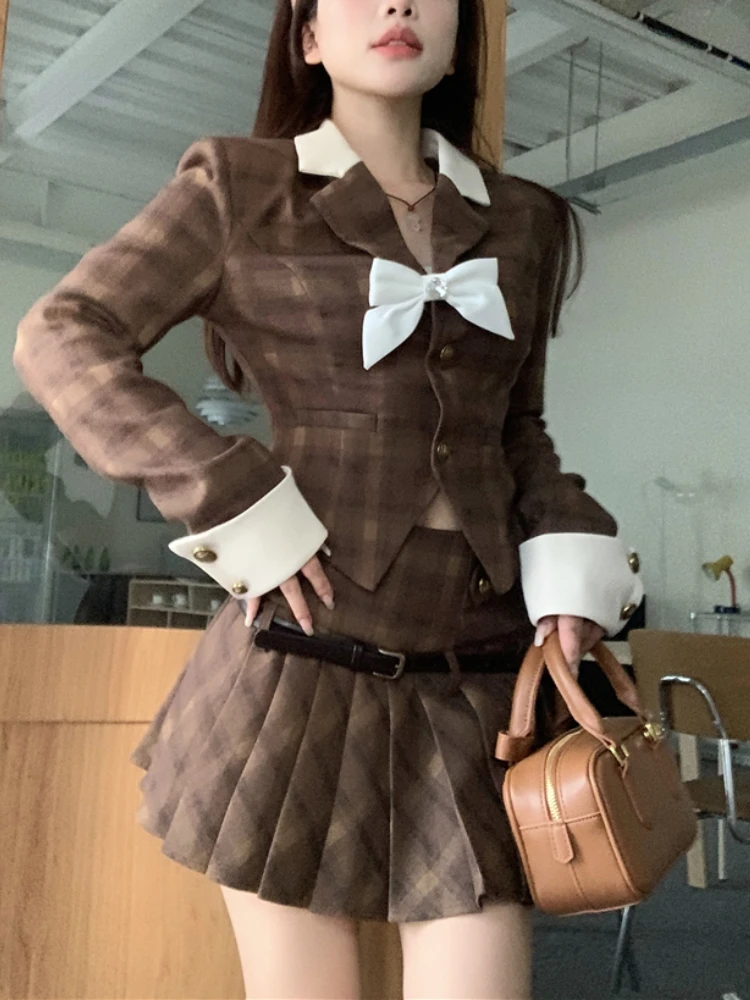 Brown Preppy Style Two Piece Set Women French Vintage Bow Sweet Mini Skirt Suit Female Korean Style Plaid Retro Sets Autumn 2023
Brown Preppy Style Two Piece Set Women French Vintage Bow Sweet Mini Skirt Suit Female Korean Style Plaid Retro Sets Autumn 2023
