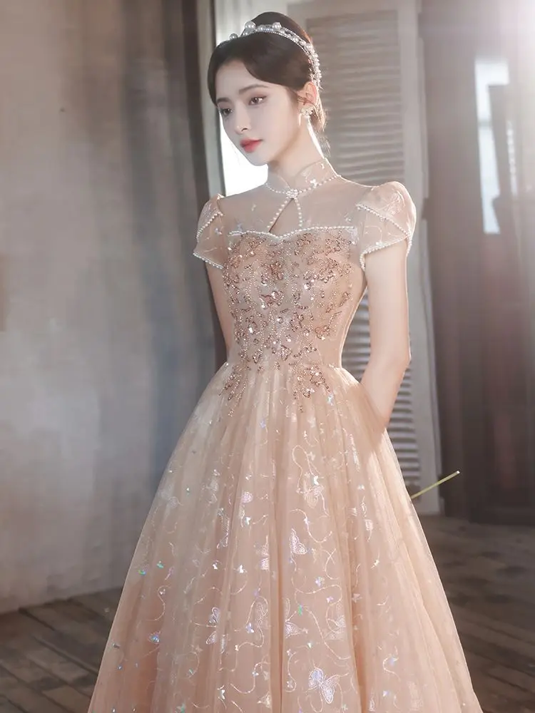 Champagne Little Evening Dress Female 2024 New Annual Party Banquet Temperament Entry Lux High-End Student Day Adult Gift
Champagne Little Evening Dress Female 2024 New Annual Party Banquet Temperament Entry Lux High-End Student Day Adult Gift