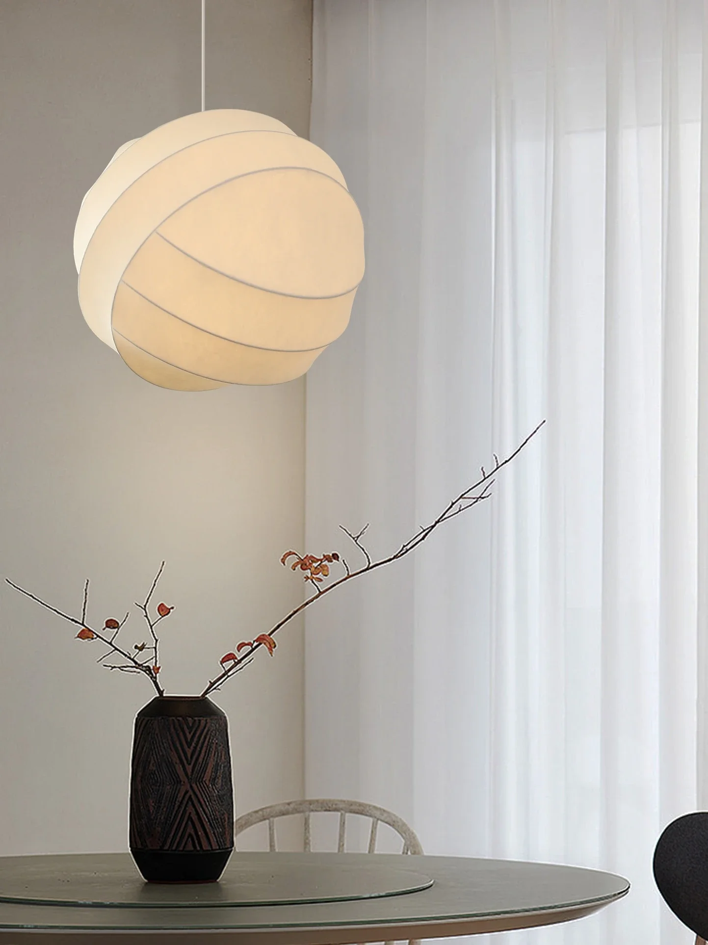 New Chinese style retro fabric chandelier, dining room, bedroom, study, quiet and simple style, homestay, tea room, living room
New Chinese style retro fabric chandelier, dining room, bedroom, study, quiet and simple style, homestay, tea room, living room