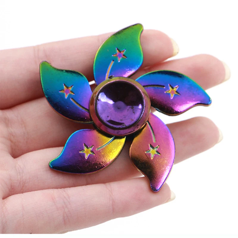 

2022 New Dazzle Colorful Fidget Spinner Zinc Alloy Finger Spinner Metal Decompression Toy Exercise Finger Degree of Flexibility