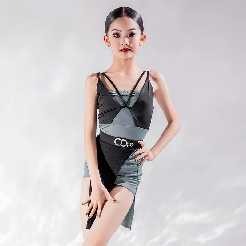 Children Grey Latin Dance Clothes Girls Summer Samba Rumba Practice Suit Bodysuit Skirt Salsa Dance Performance Costume DL11726
Children Grey Latin Dance Clothes Girls Summer Samba Rumba Practice Suit Bodysuit Skirt Salsa Dance Performance Costume DL11726