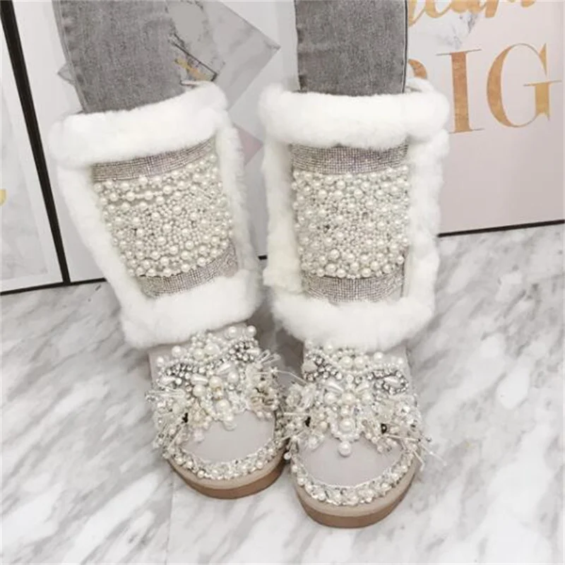 Heavy duty industrial rabbit skin boots thick soled pearl rhindiamonds hand-custom Khmer boots large size 35-44
Heavy duty industrial rabbit skin boots thick soled pearl rhindiamonds hand-custom Khmer boots large size 35-44